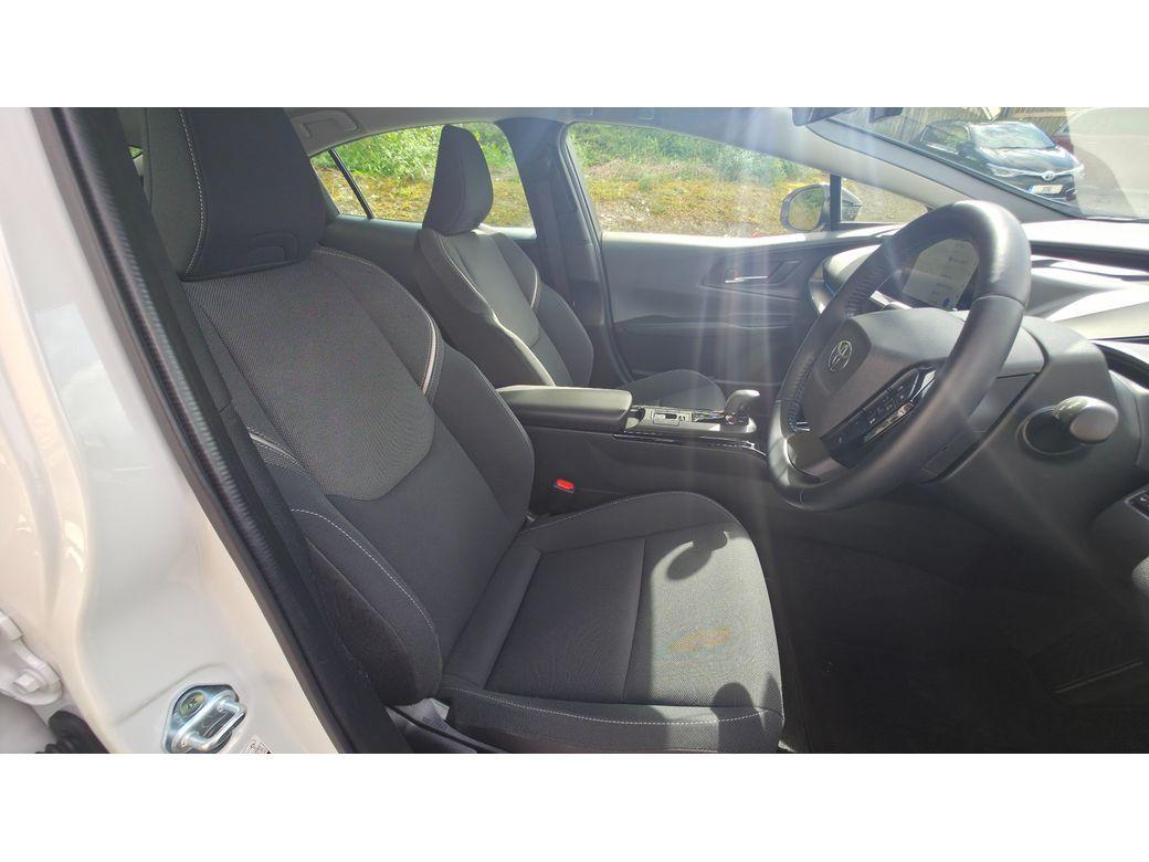 2023 Toyota Prius - photo 10