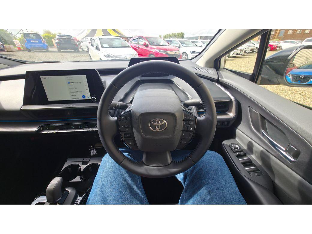 2023 Toyota Prius - photo 14