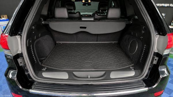 Jeep Grand Cherokee Limited 4x4 258 bhp - photo 18