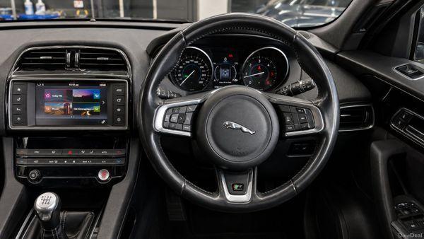 Jaguar F-Pace 2017 AA Approved - photo 20