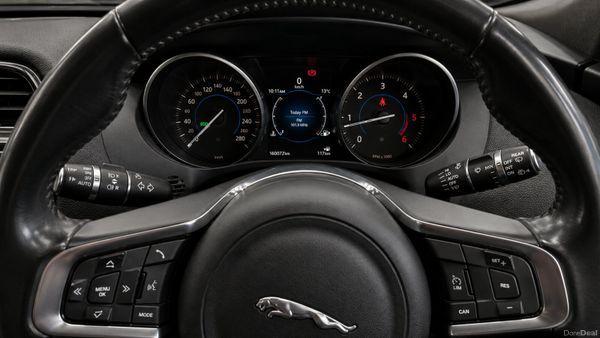 Jaguar F-Pace 2017 AA Approved - photo 24