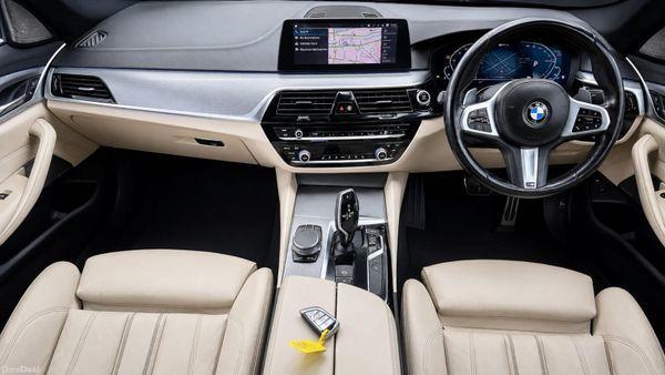 BMW 5-Series 2020 M sport Sun roof AA APPROVED - photo 24