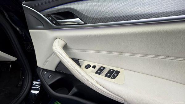 BMW 5-Series 2020 M sport Sun roof AA APPROVED - photo 29