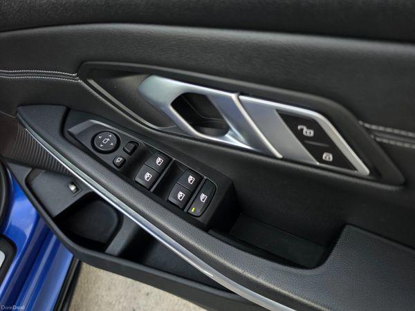 BMW 3-Series 2021 M- SPORT Portimao Blue Metallic - photo 37