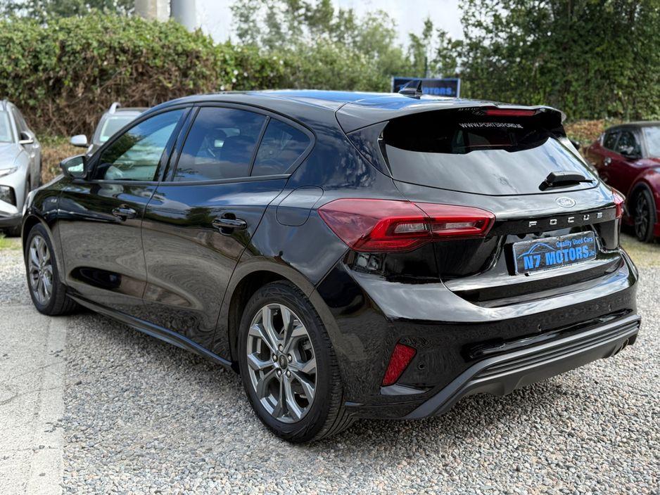 2023 Ford Focus - photo 5