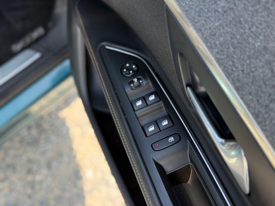 2018 Peugeot 5008 / 7 Seater - photo 17