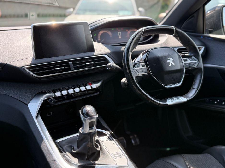 2018 Peugeot 5008 / 7 Seater - photo 29