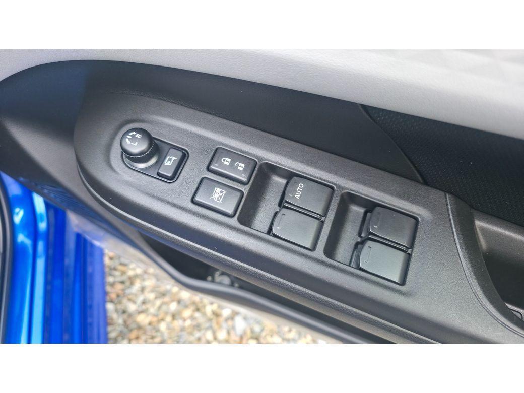 2024 Suzuki Swift - photo 10