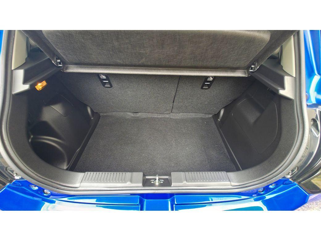 2024 Suzuki Swift - photo 24