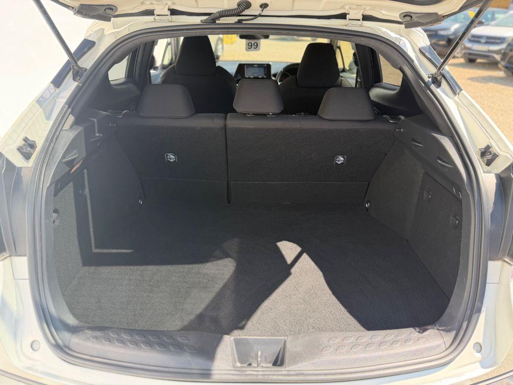 2018 Toyota C-HR - photo 14