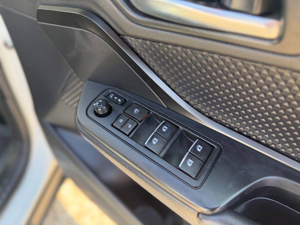 2018 Toyota C-HR - photo 12