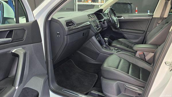 Volkswagen Tiguan 2017 R-Line NCT, WARRANTY - photo 12