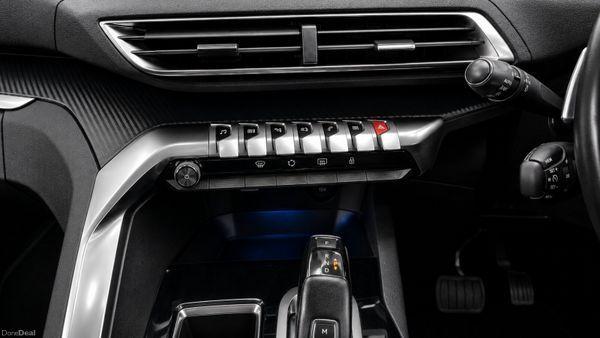 Peugeot 5008 2018 AUTOMATIC AA APPROVED - photo 17