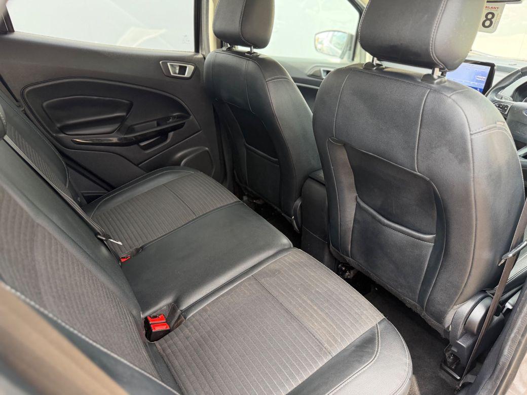 Ford EcoSport - photo 12