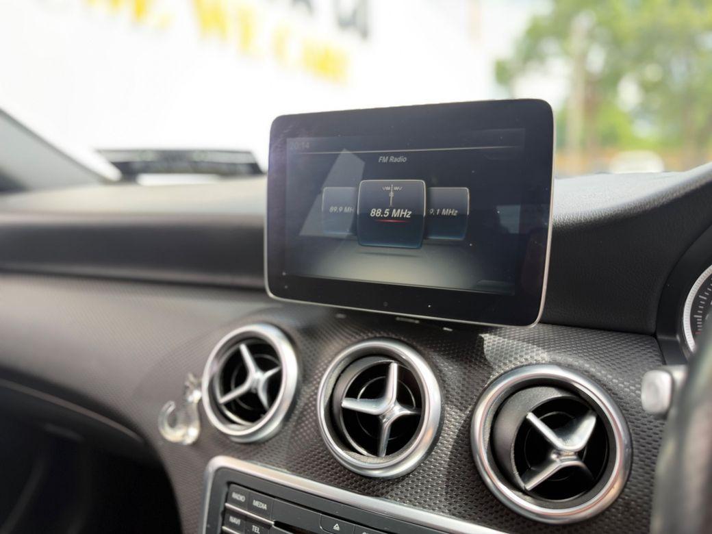 2017 Mercedes-Benz A 180 - photo 12