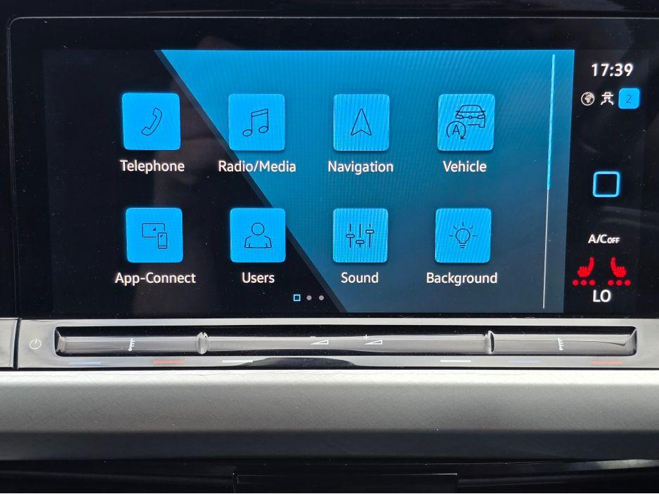 2022 Volkswagen Golf - photo 15