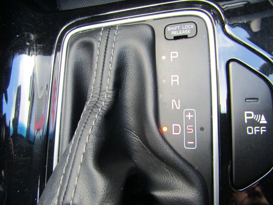 2019 Kia Niro - photo 27