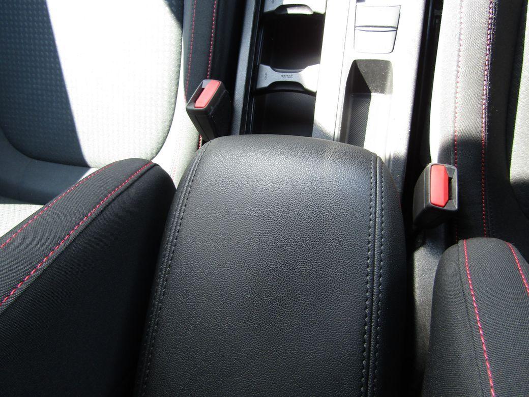 2019 Ford Focus - photo 14