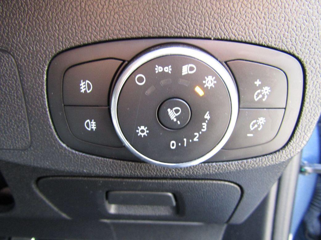 2019 Ford Focus - photo 18