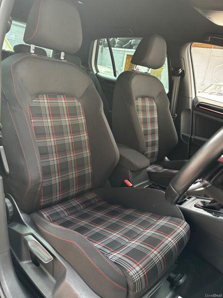 2014 Volkswagen Golf GTI - photo 11