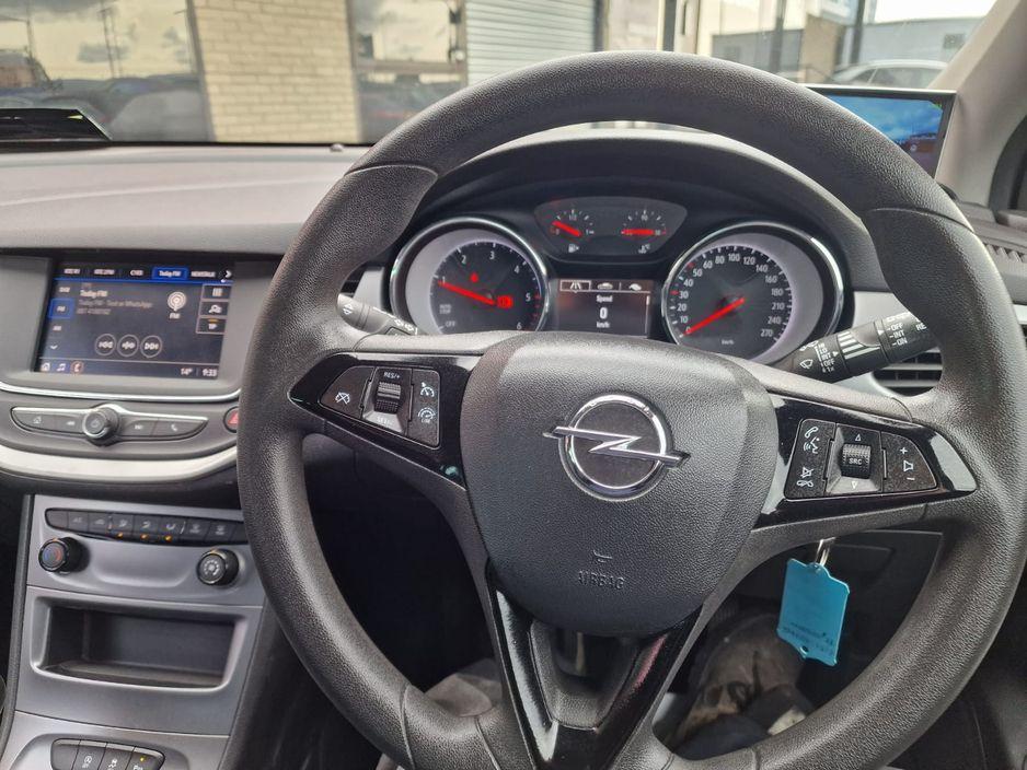 2020 Opel Astra - photo 12