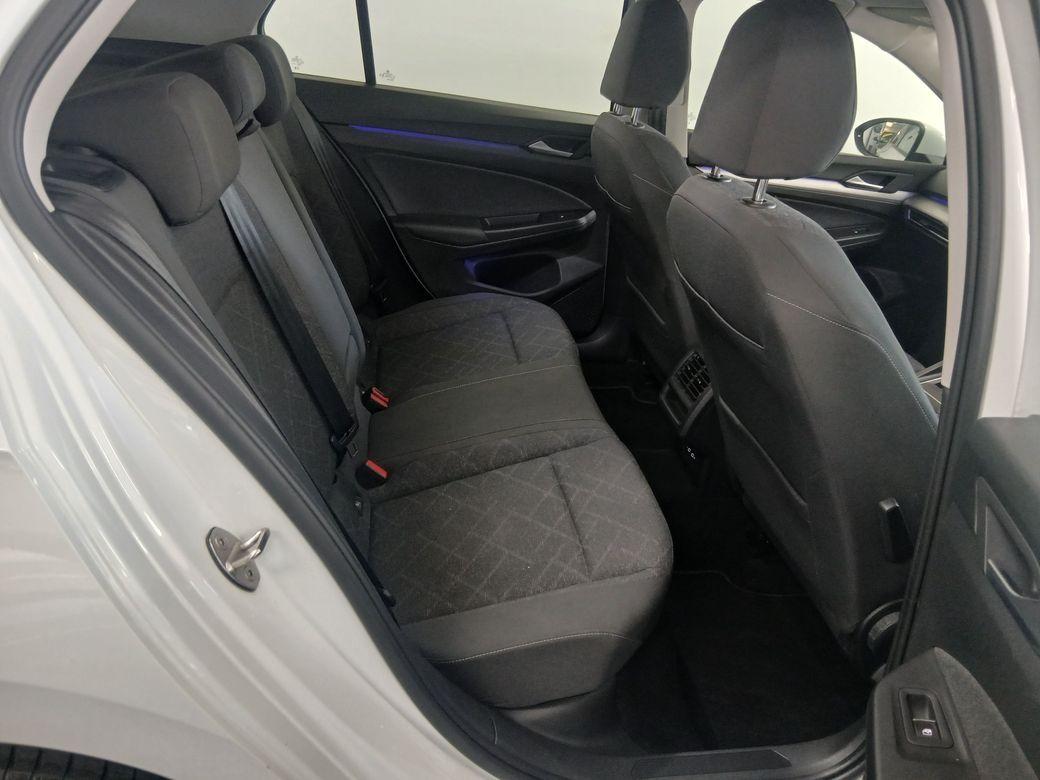 2023 Volkswagen Golf - photo 7