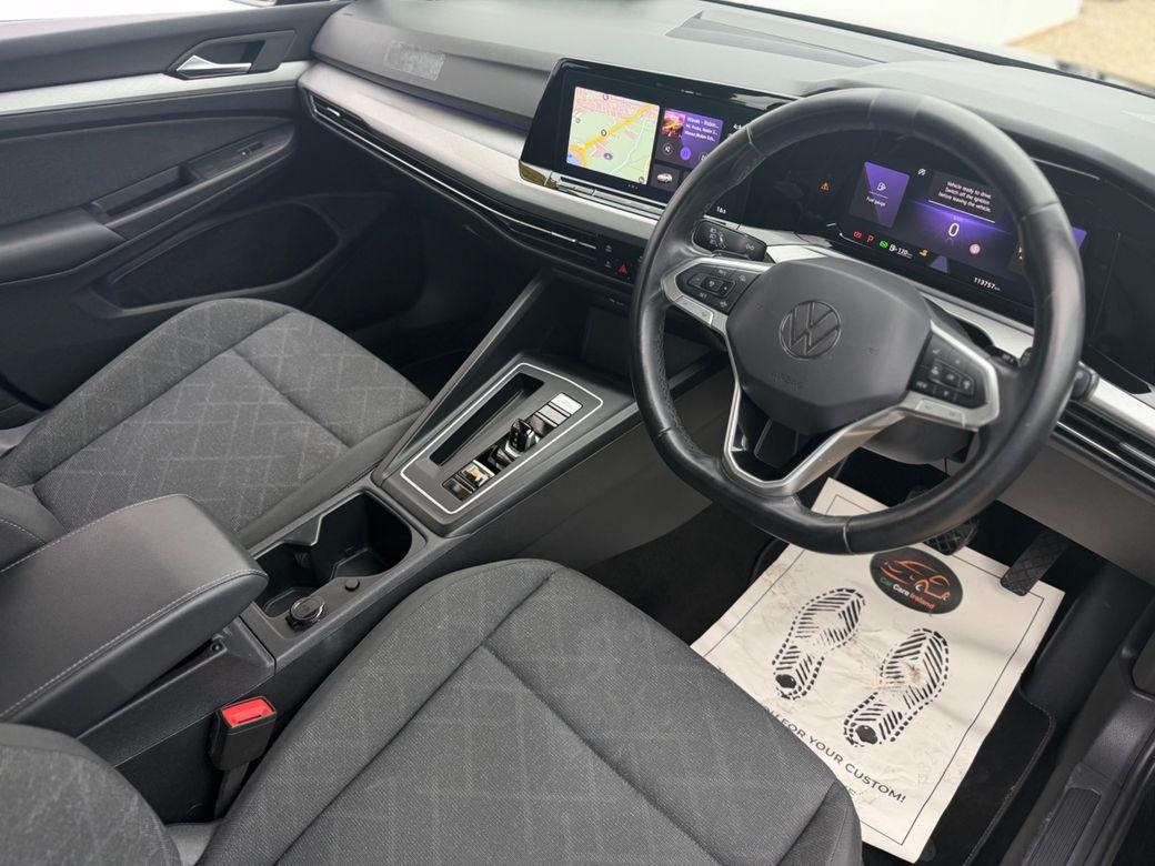 2023 Volkswagen Golf - photo 7