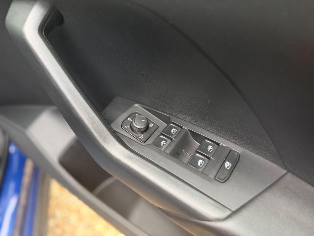 2023 Volkswagen T Cross - photo 12