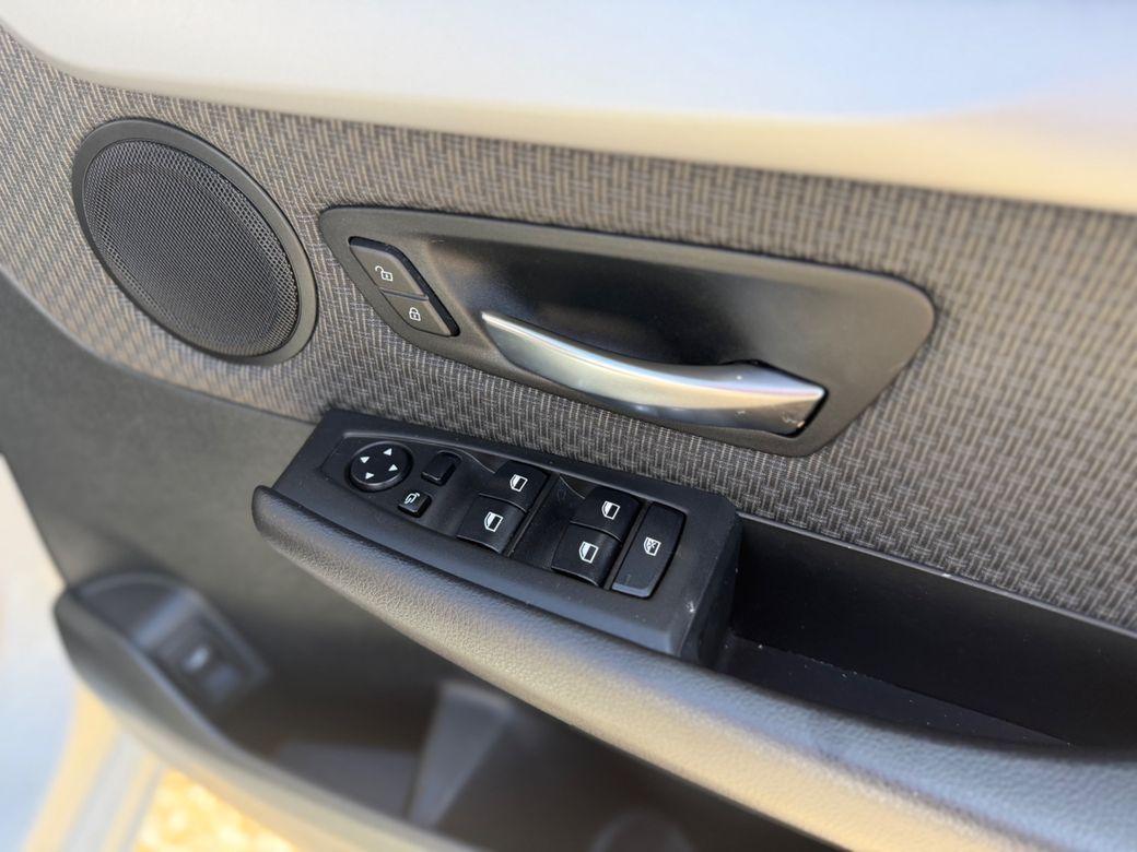 2017 BMW 218d - photo 11