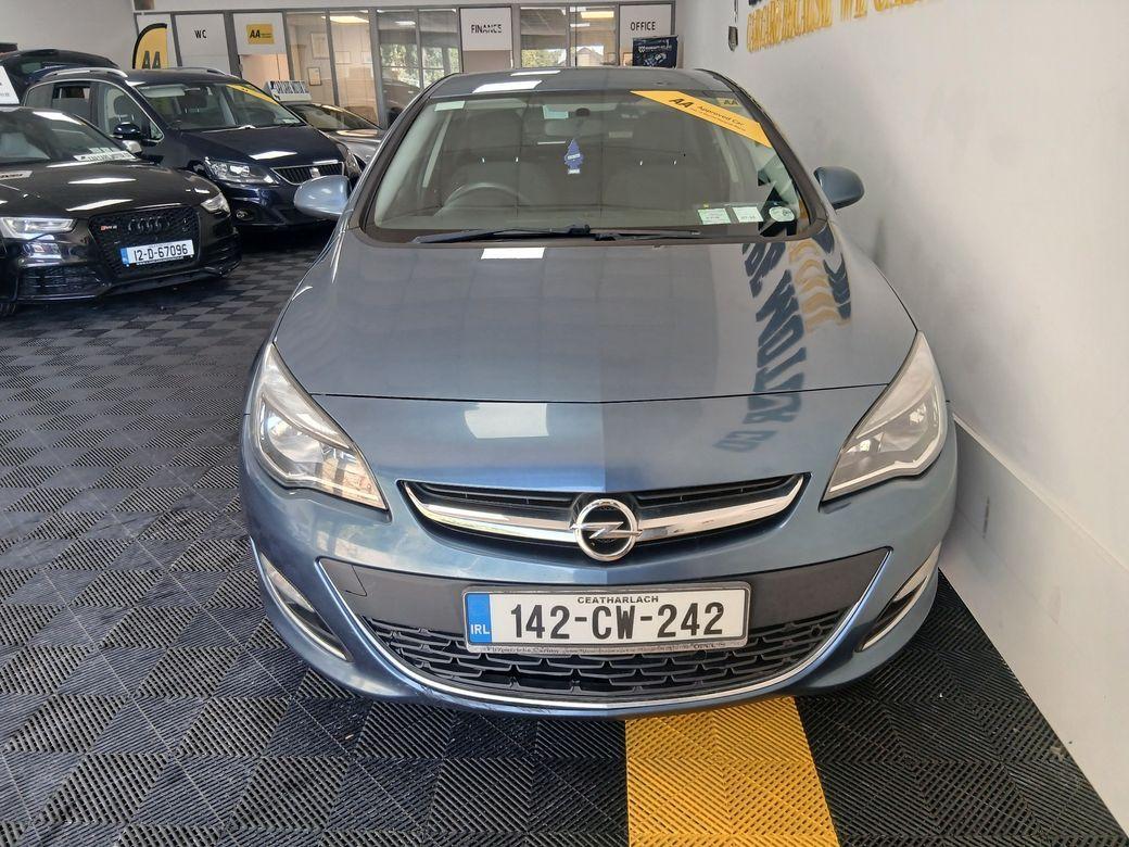 2014 Opel Astra - rear view