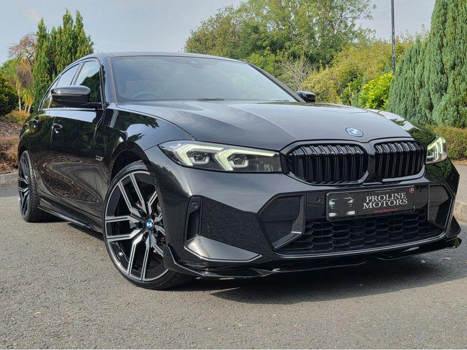 2023 BMW 3 Series - interior view