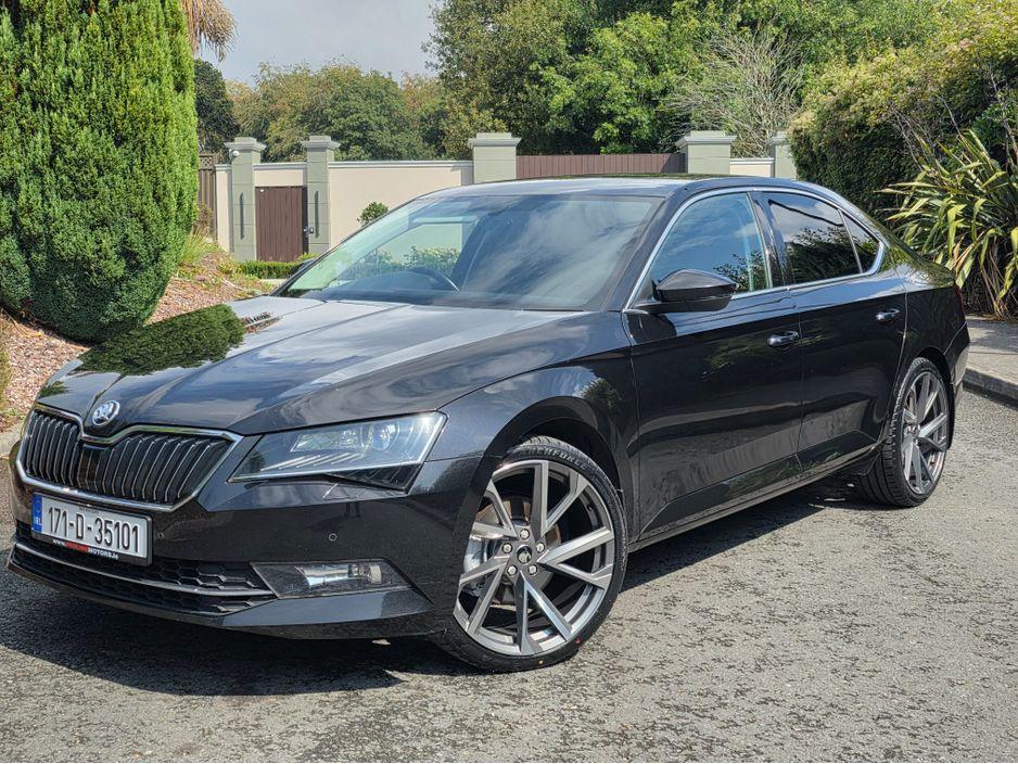 2017 Skoda Superb - photo 2