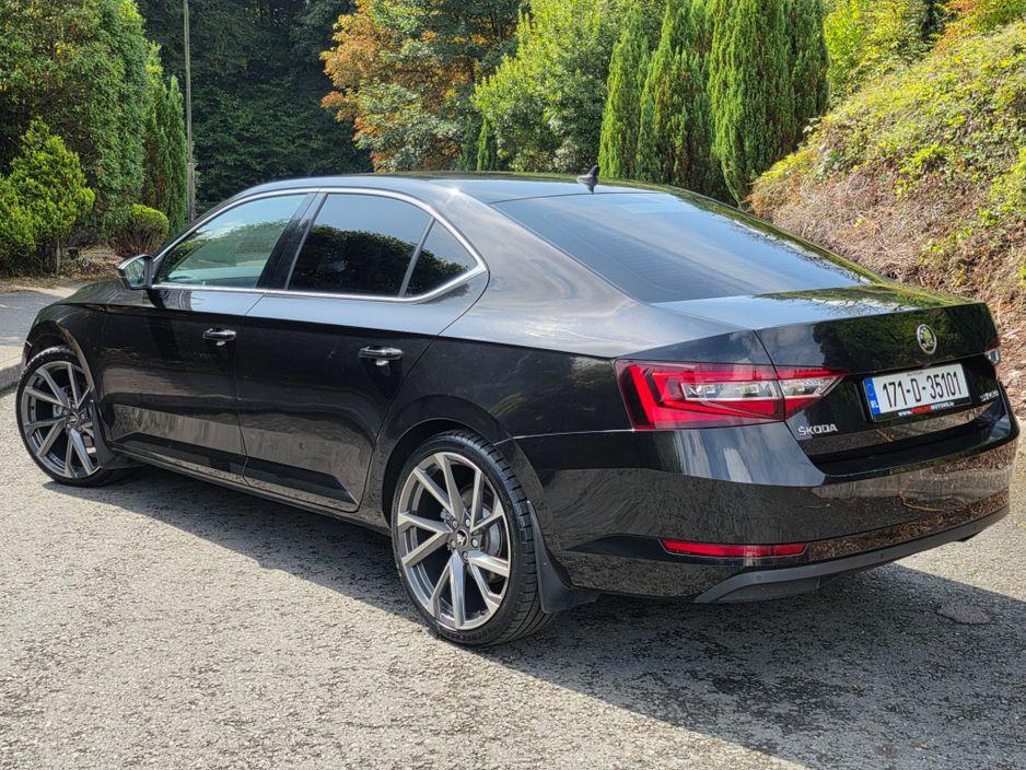 2017 Skoda Superb - photo 7