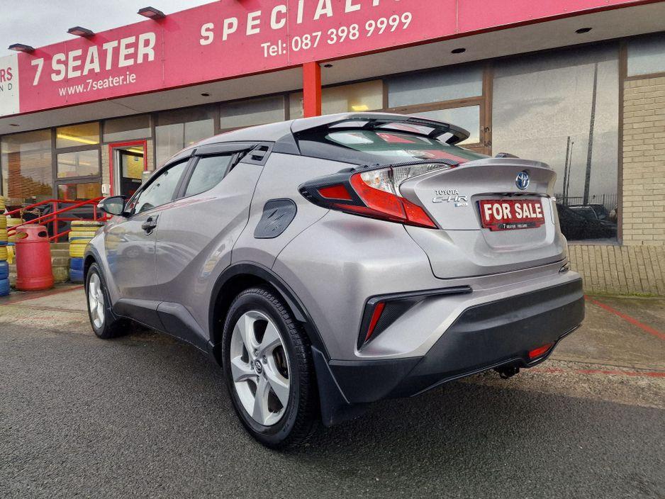 2018 Toyota C-HR - interior view