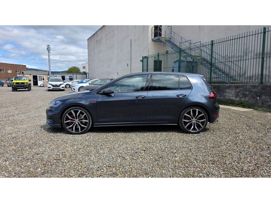 2019 Volkswagen Golf - photo 3