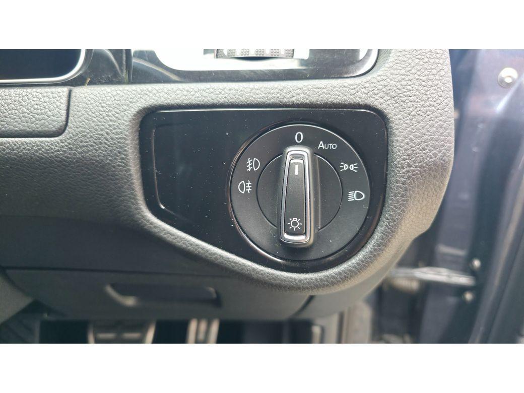 2019 Volkswagen Golf - photo 14
