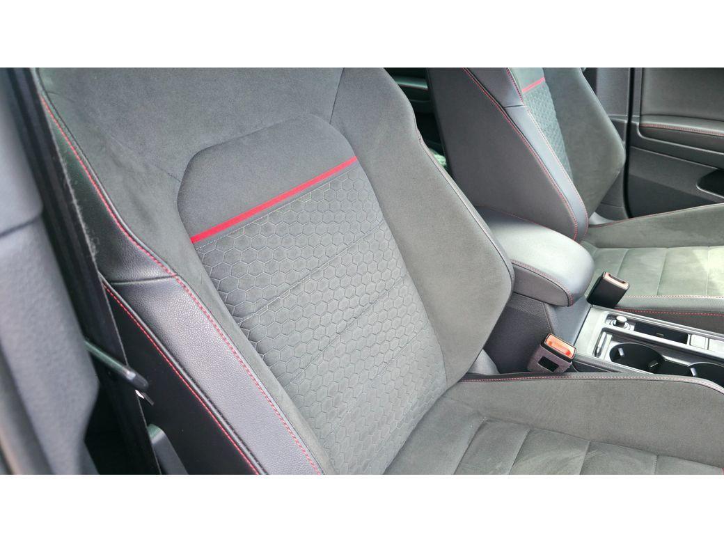 2019 Volkswagen Golf - photo 16