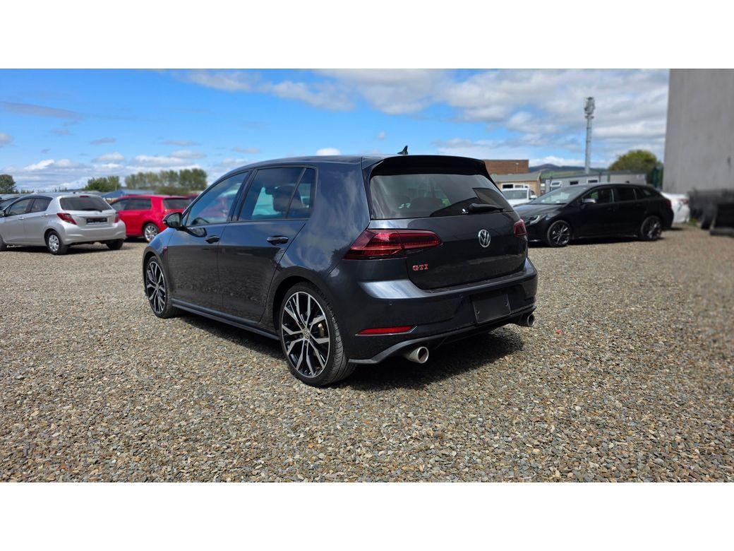 2019 Volkswagen Golf - photo 4