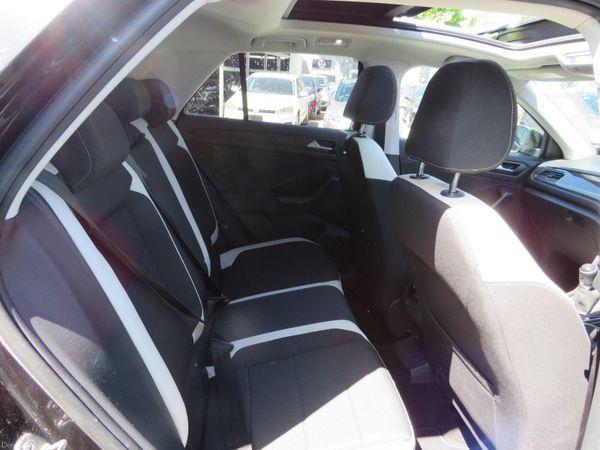 Volkswagen T-Roc 2018 5DR SPORT IN BLACK - photo 7