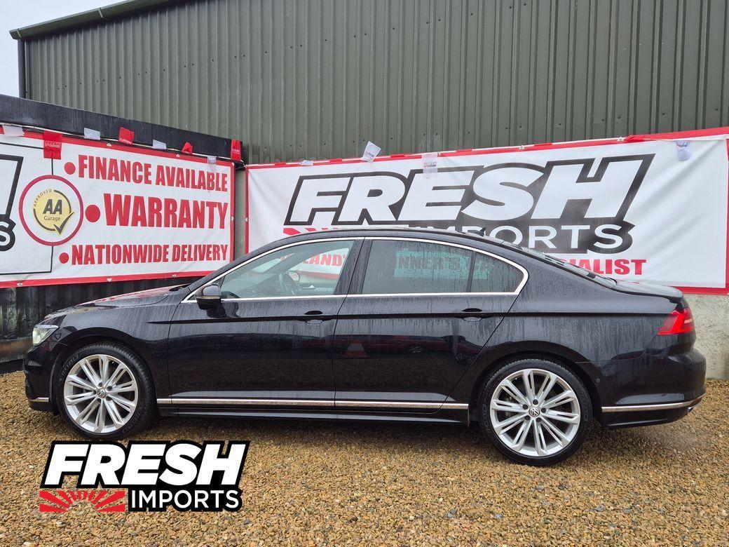 2016 Volkswagen Passat 2.0 Petrol Automatic - rear view