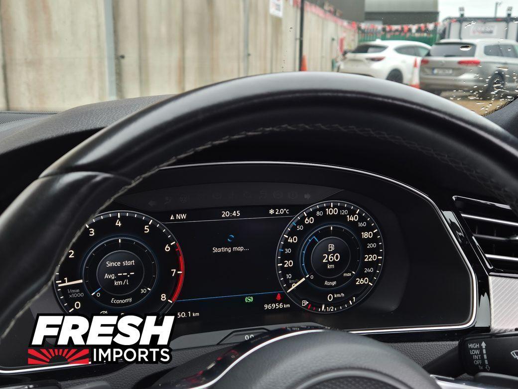 2016 Volkswagen Passat 2.0 Petrol Automatic - photo 16