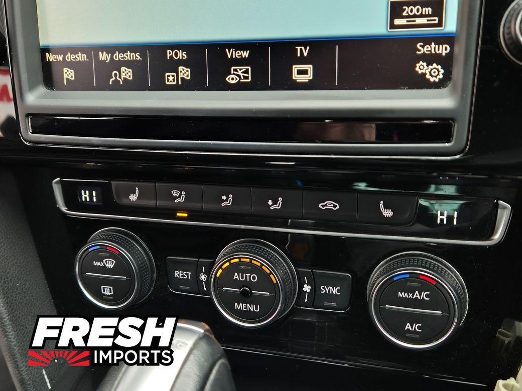 2016 Volkswagen Passat 2.0 Petrol Automatic - photo 17