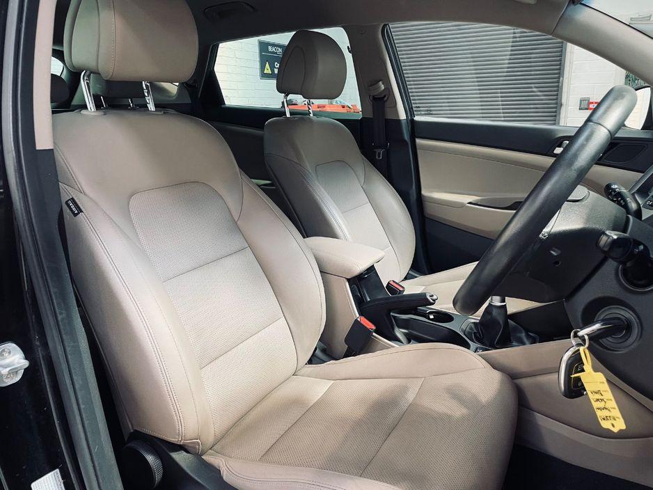 2017 Hyundai Tucson 1.7 Diesel SUV - photo 10
