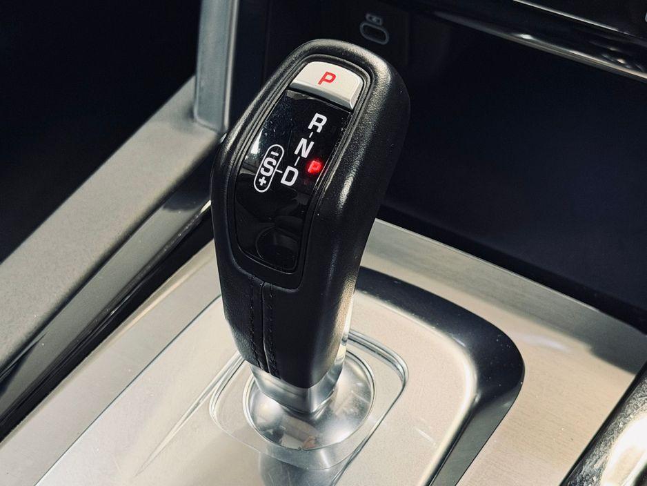 2022 Land Rover Discovery 1.5 309hp - photo 21