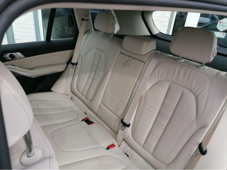 2021 BMW X5 - photo 8