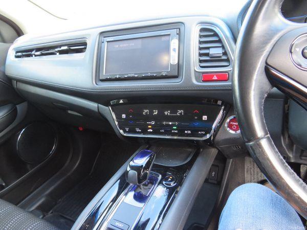 2015 Honda Vezel Petrol Hybrid 1.5 SUV in Dublin - photo 6