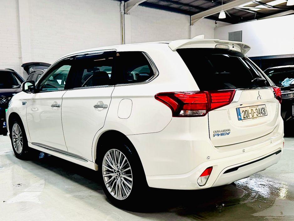 2020 Mitsubishi Outlander 2.4 PHEV Automatic 4x4 in Dublin - photo 6