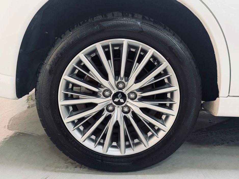 2020 Mitsubishi Outlander 2.4 PHEV Automatic 4x4 in Dublin - photo 19