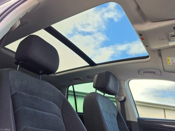 2019 Volkswagen Tiguan R-Line 2.0 TDI 150HP | Gort Co. Galway - photo 6
