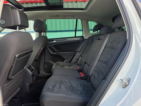 2019 Volkswagen Tiguan R-Line 2.0 TDI 150HP | Gort Co. Galway - photo 9